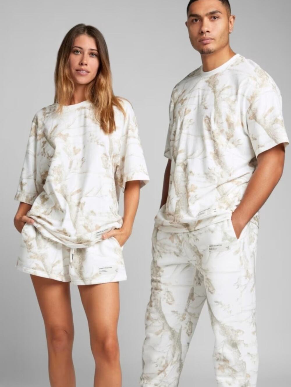 COMFRT Woodland White Oak Camo Oversized Tee Shirt Large Unisex
